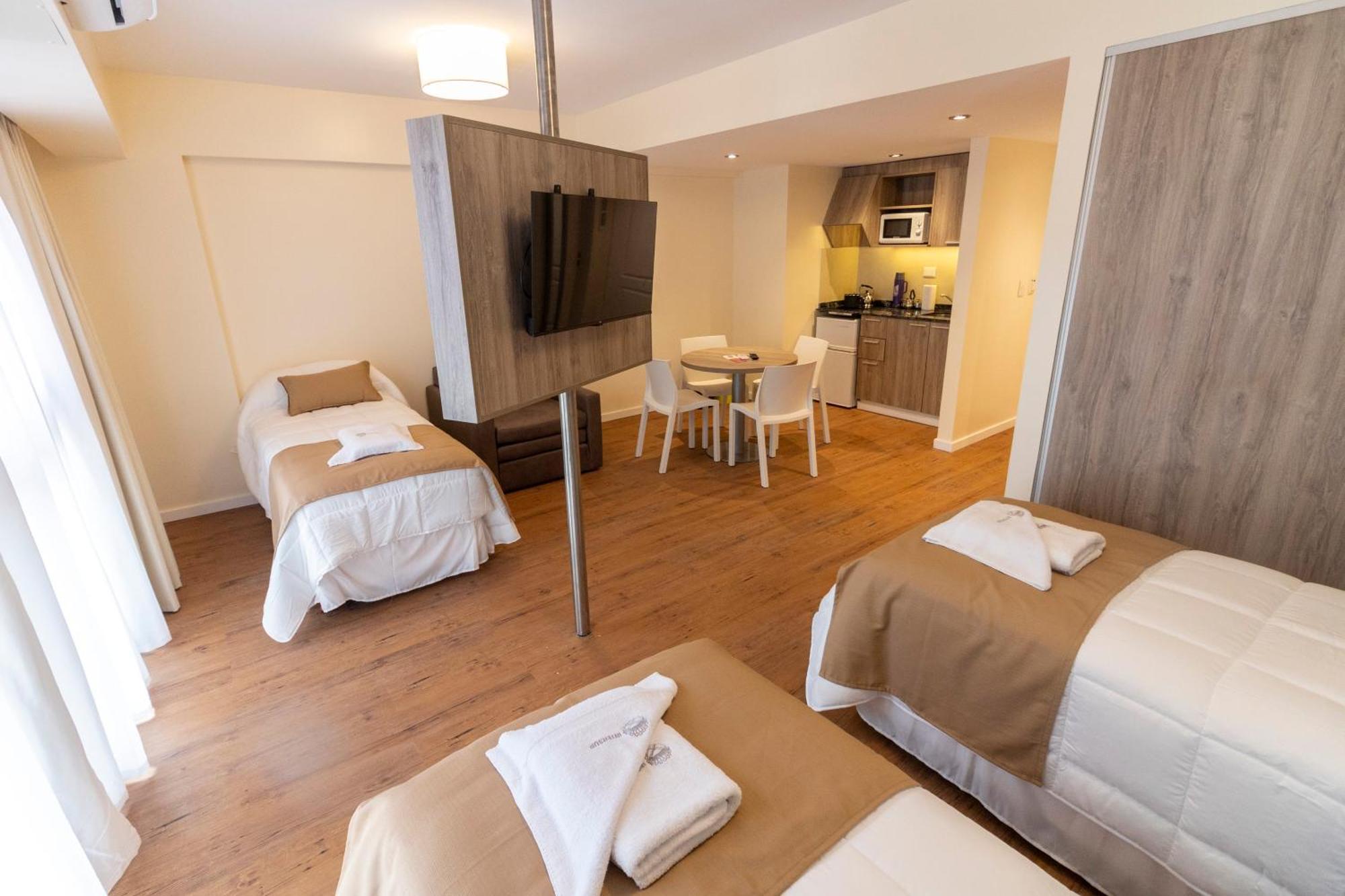 Intersur Suites Buenos Aires Ngoại thất bức ảnh